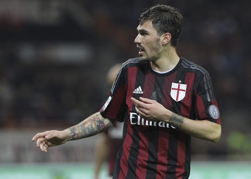 AC Milan defender Alexis Romagnoli is the most recent name in Antonio Conte's hit-list. (Photo by Marco Luzzani/Getty Images)