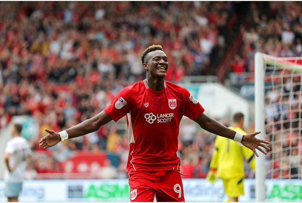 Tammy Abraham of Bristol City celebrates scoring a goal to make it 1-1 - Rogan Thomson/JMP - 27/08/2016 - FOOTBALL - Ashton Gate Stadium - Bristol, England - Bristol City v Aston Villa - Sky Bet EFL Championship.
