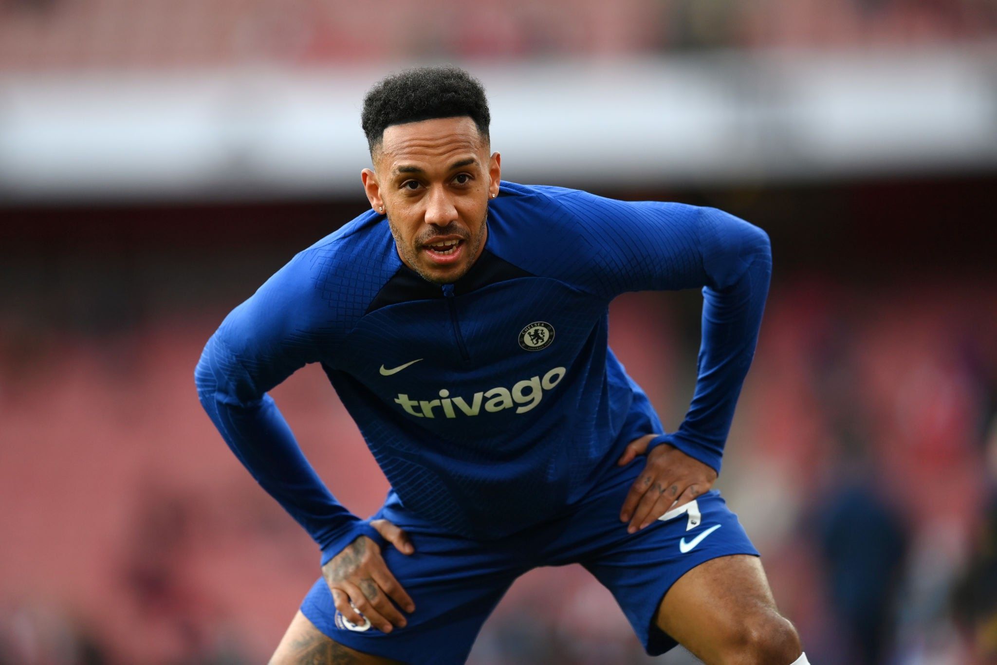 Pierre-Emerick Aubameyang warms up.