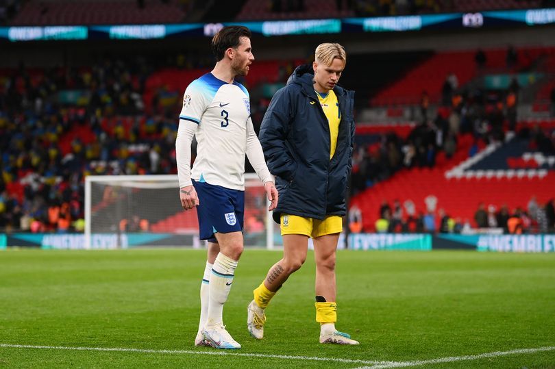 Ben Chilwell and Mykhailo Mudryk take a stroll