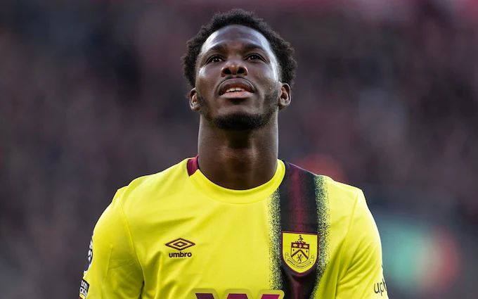 David Datro Fofana playing for Burnley.