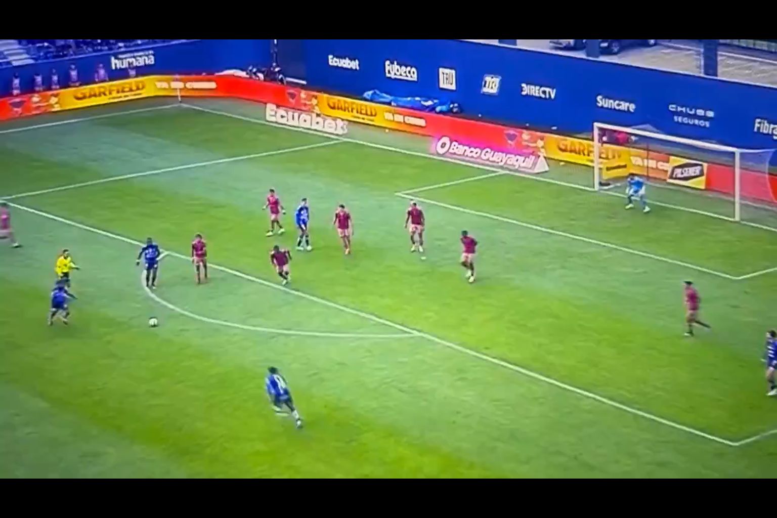 Kendry Paez scores another wondergoal