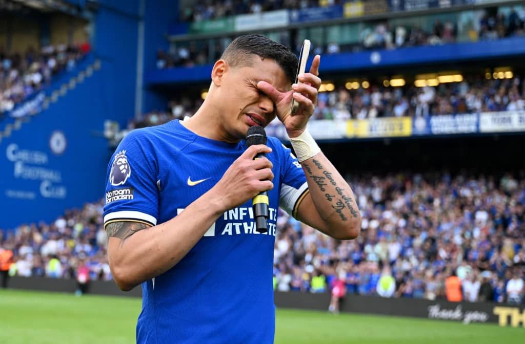Thiago Silva adresses the Chelsea fans.