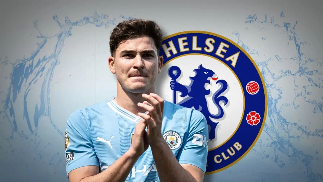 Julian Alvarez with the Chelsea logo. Julian Alvarez with the Chelsea logo.