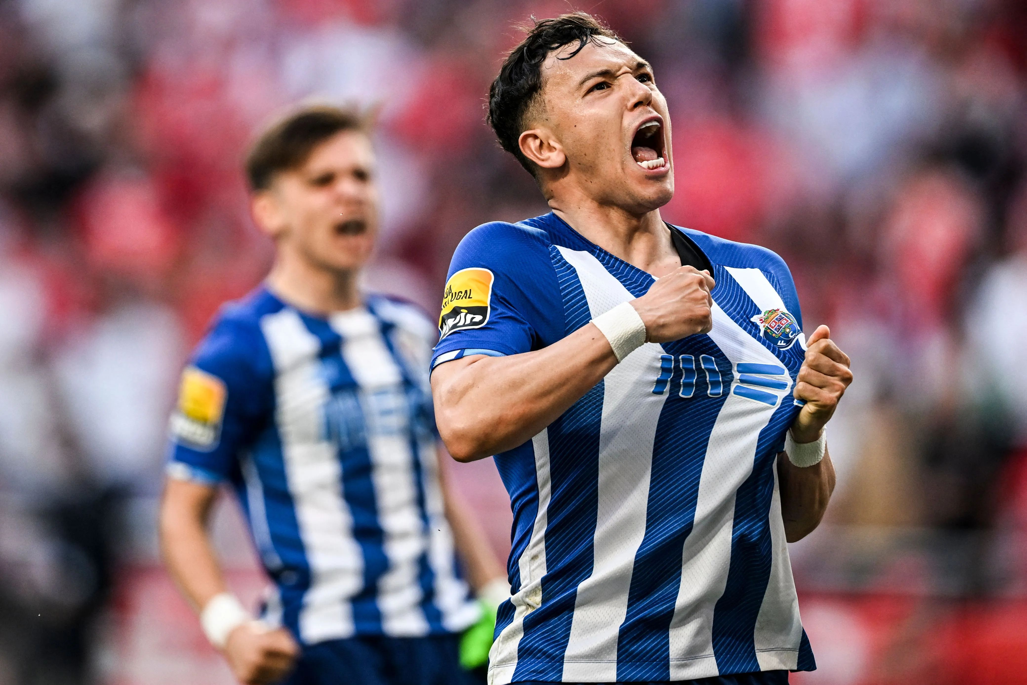 Pepe (not that one) playing for Porto.