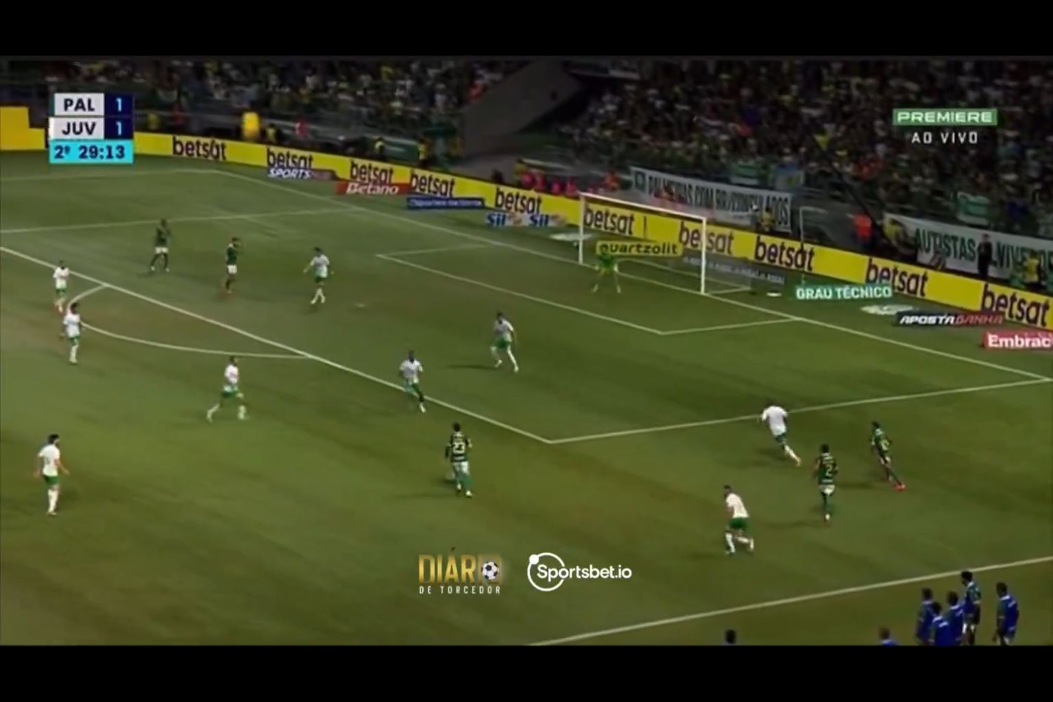 Estevao Willian scores again