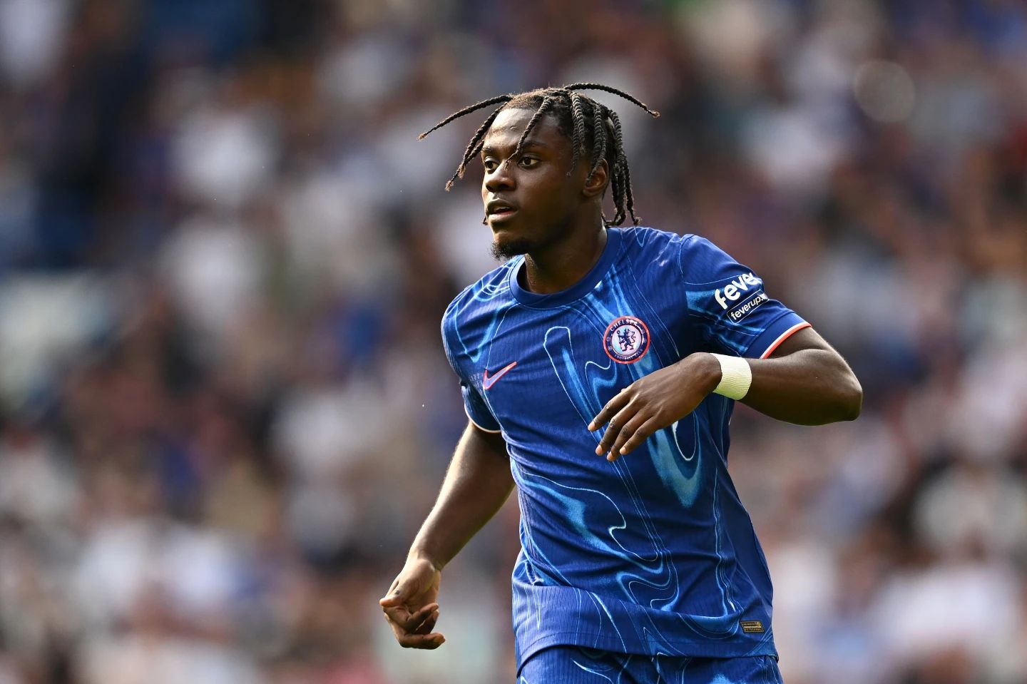 Romeo Lavia in midfield for Chelsea. Romeo Lavia in midfield for Chelsea.