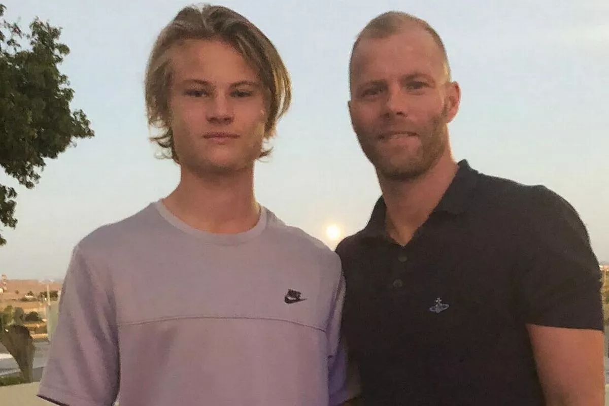 Andri and Eidur Gudjohnsen. Andri and Eidur Gudjohnsen.