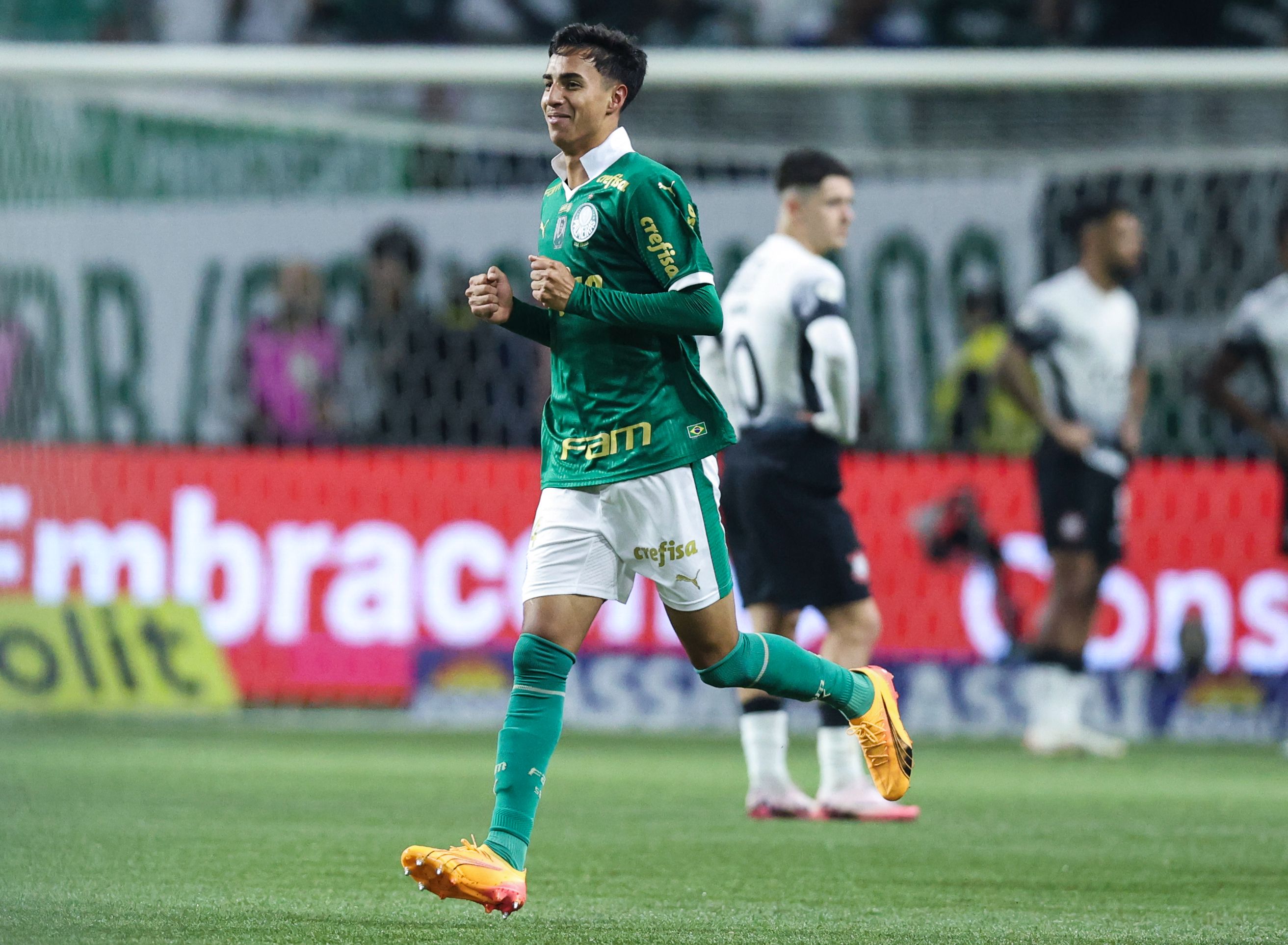 Vitor Reis of Palmeiras. (Photo by Alexandre Schneider/Getty Images)