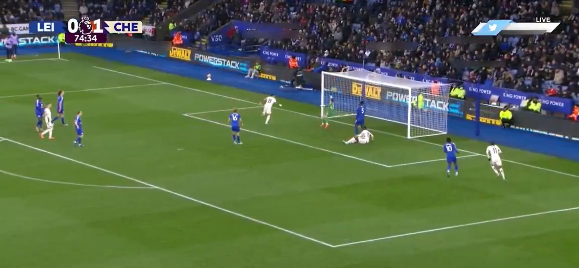 Enzo Fernandez scores a follow up header.