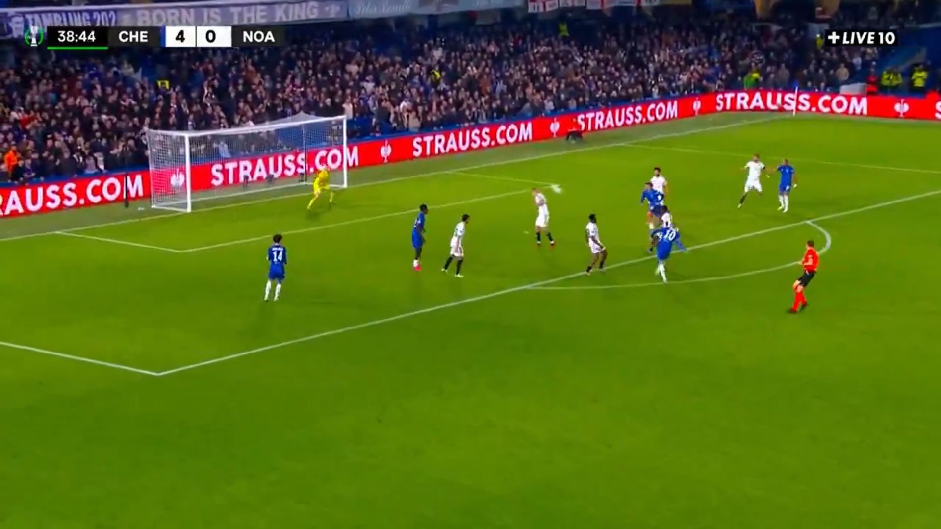Mykhailo Mudryk pings one top corner against Noah.