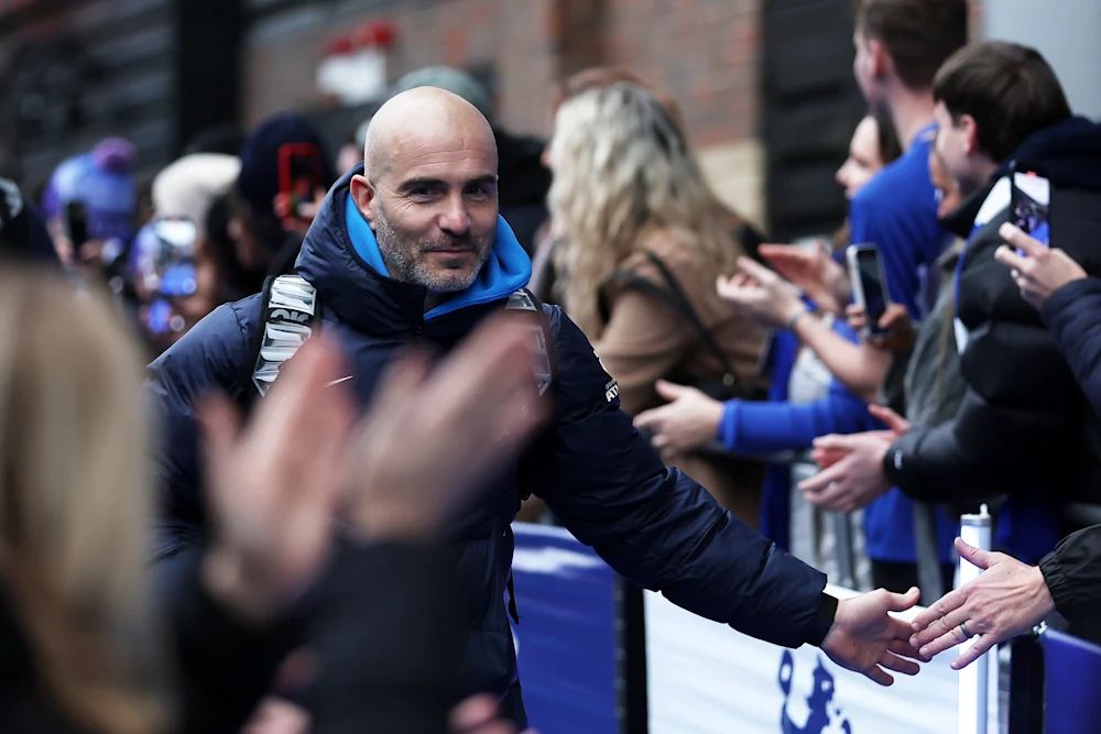 Enzo Maresca arrives at an away game. (Photo by Darren Walsh/Chelsea FC)