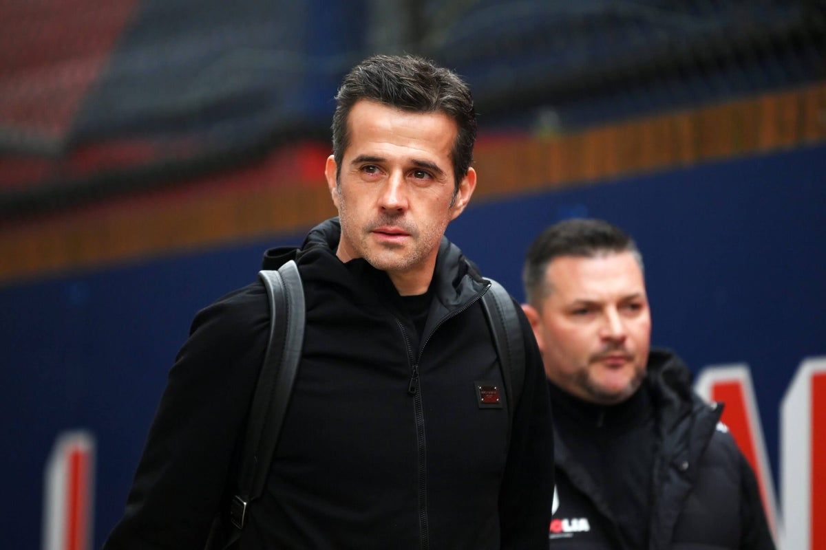 Fulham manager Marco Silva prepares for a game.