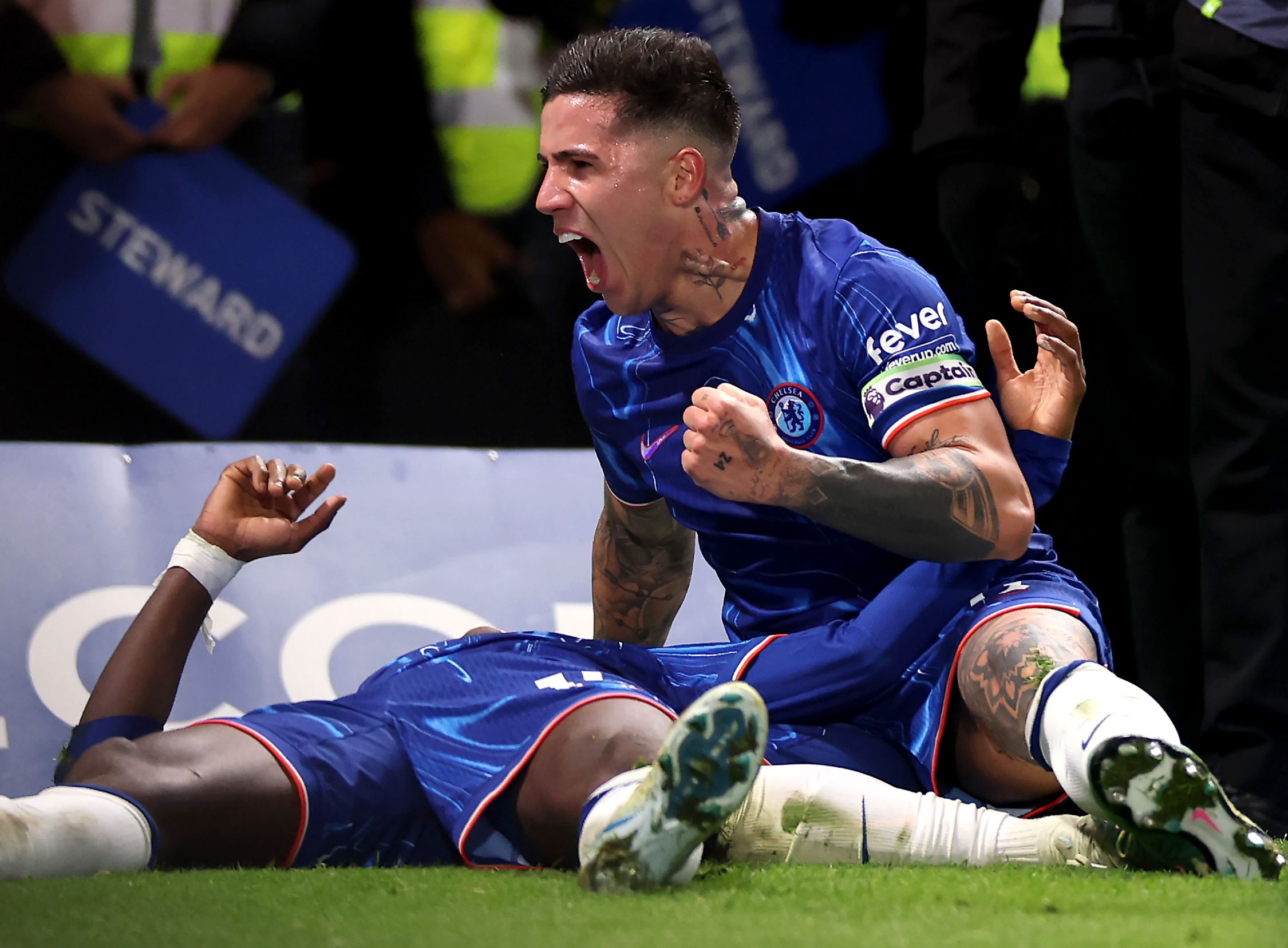 Enzo Fernandez and Nicolas Jackson celebrate goal against Brentford. (Photo by Ryan Pierse/Getty Images)