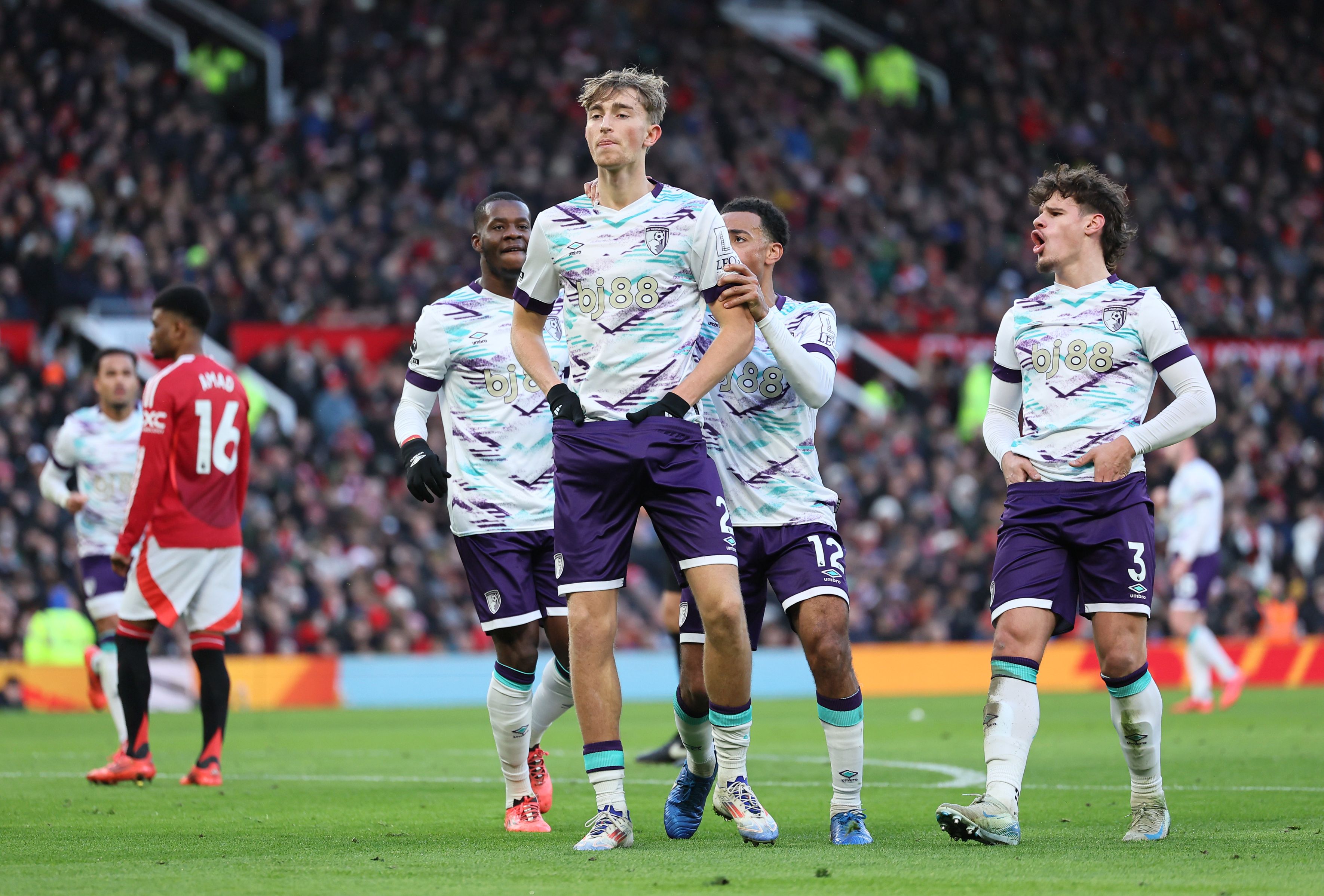 Dean Huijsen celebrates scoring against Manchester United.