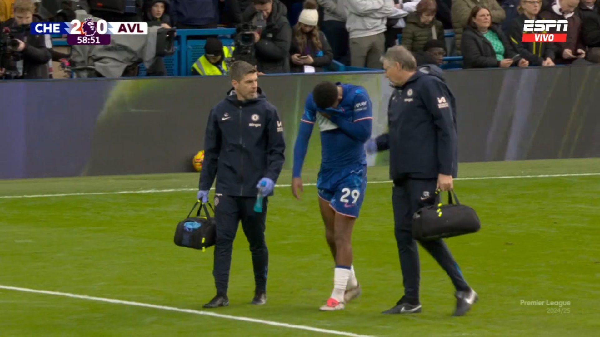 Wesley Fofana looks broken as he is subbed off against Leicester.