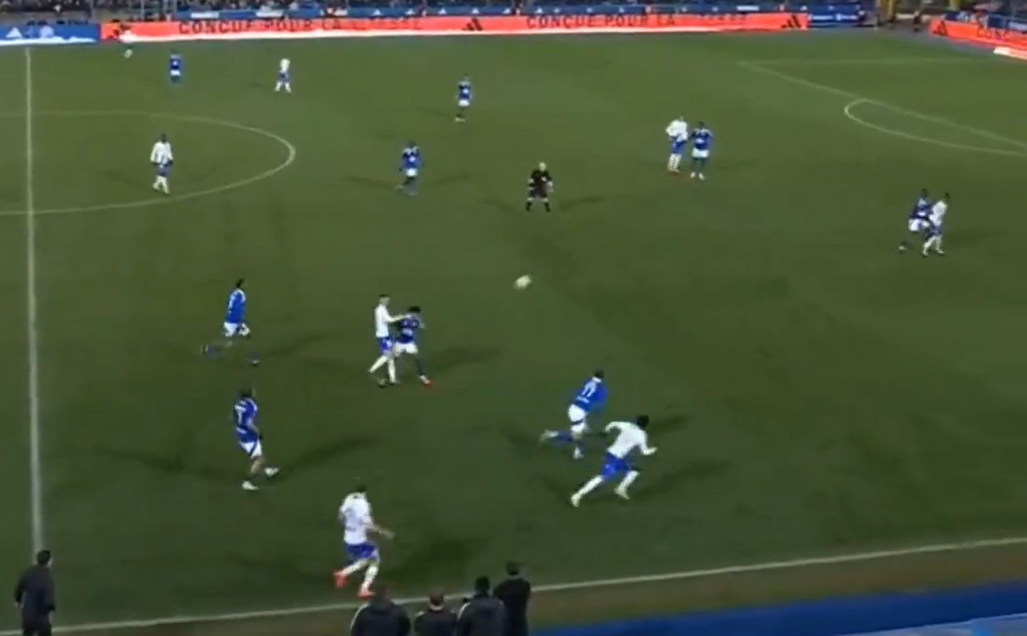 Andrey Santos gets stuck in against Auxerre.