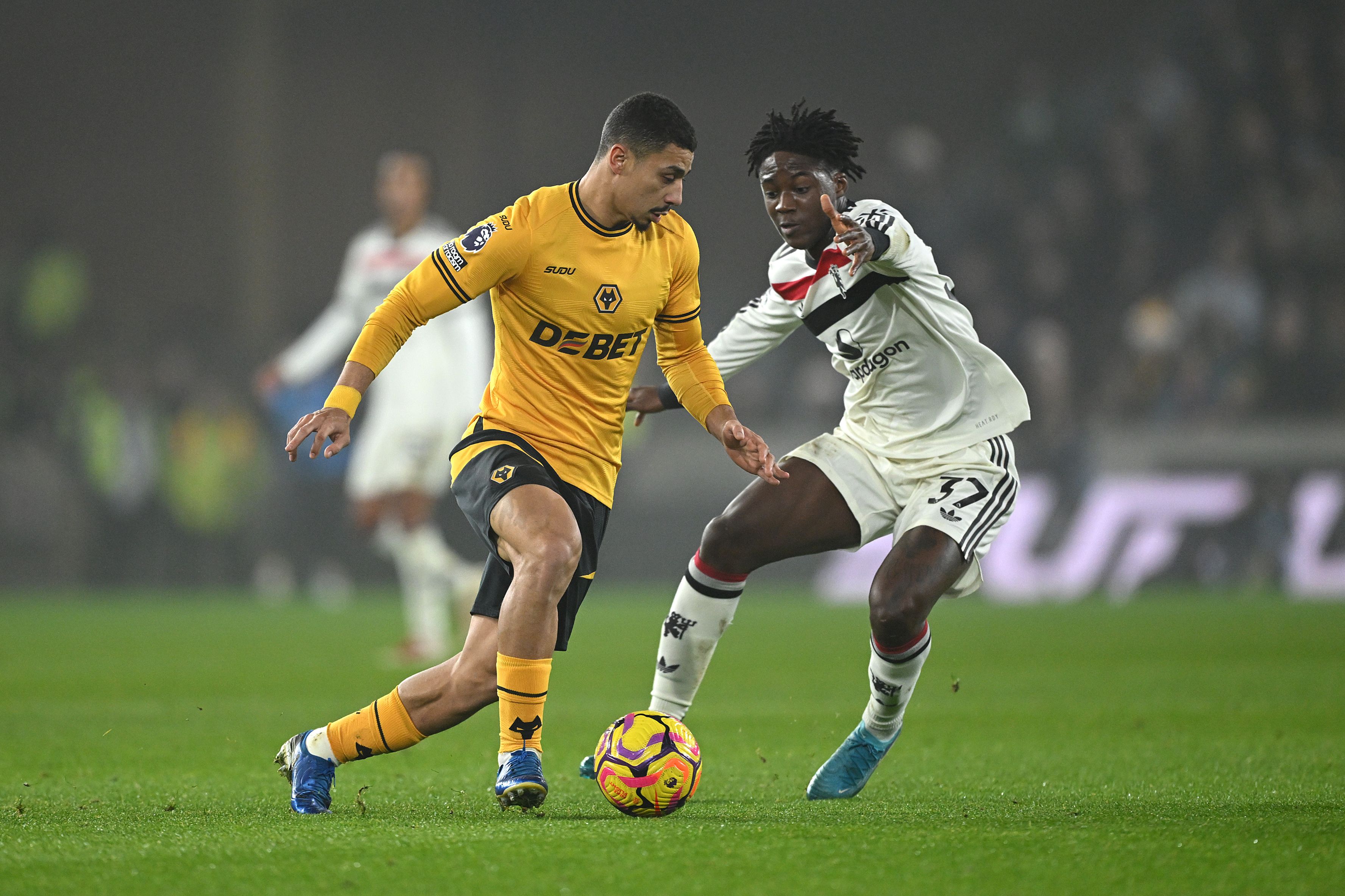Kobbie Mainoo in action for Manchester United. (Photo by Shaun Botterill/Getty Images)