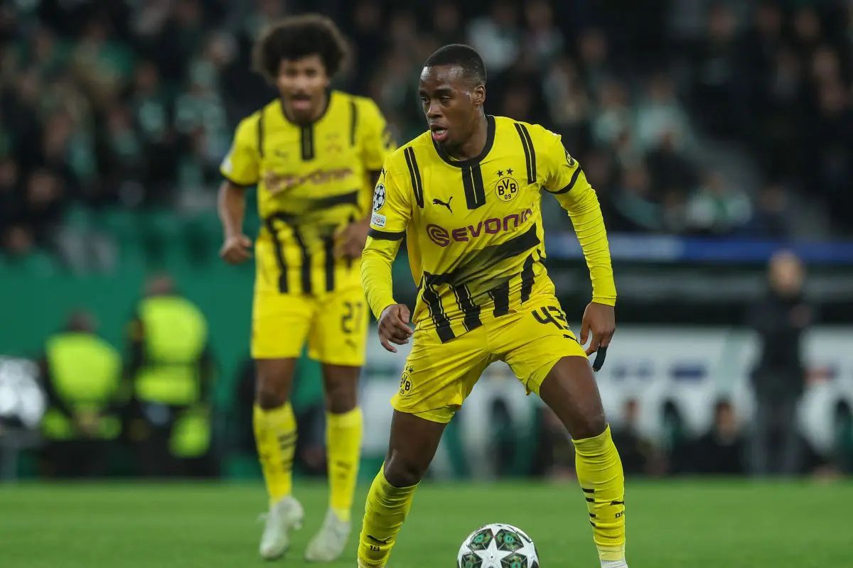 Jamie Gittens scoring for Dortmund against Bayern