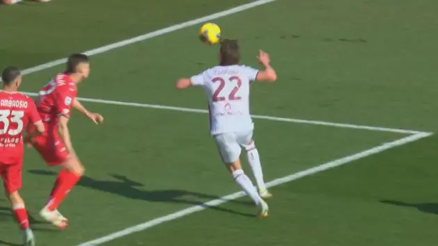 Cesare Casadei brings down a high ball and scores for Torino.
