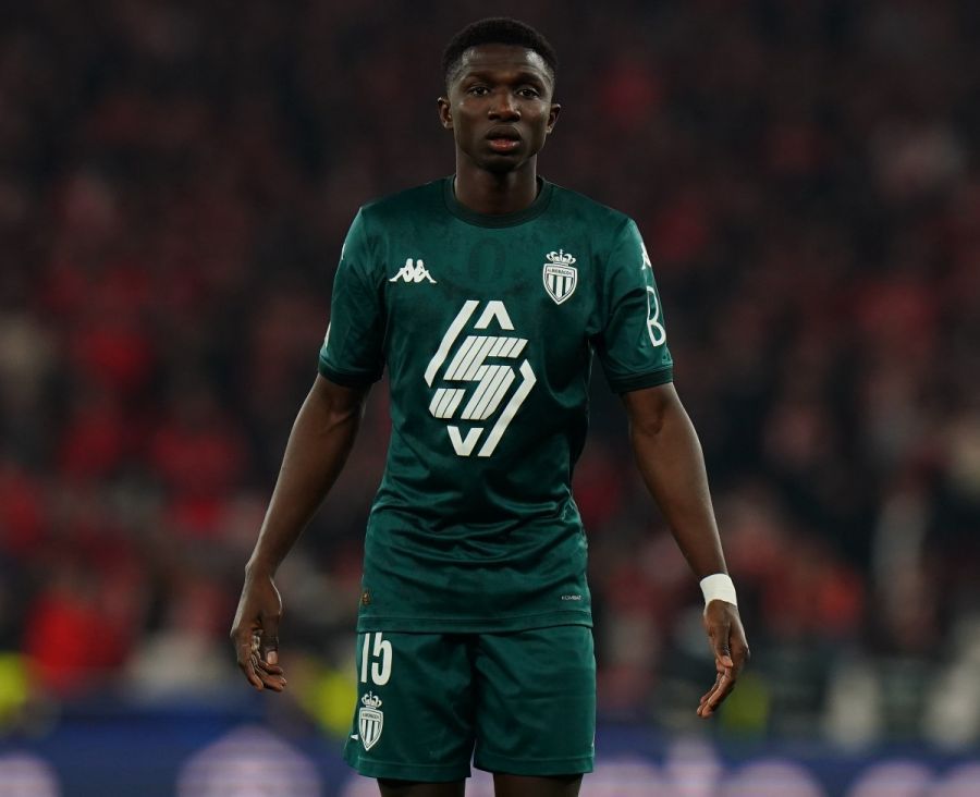 Lamine Camara in action for Monaco.