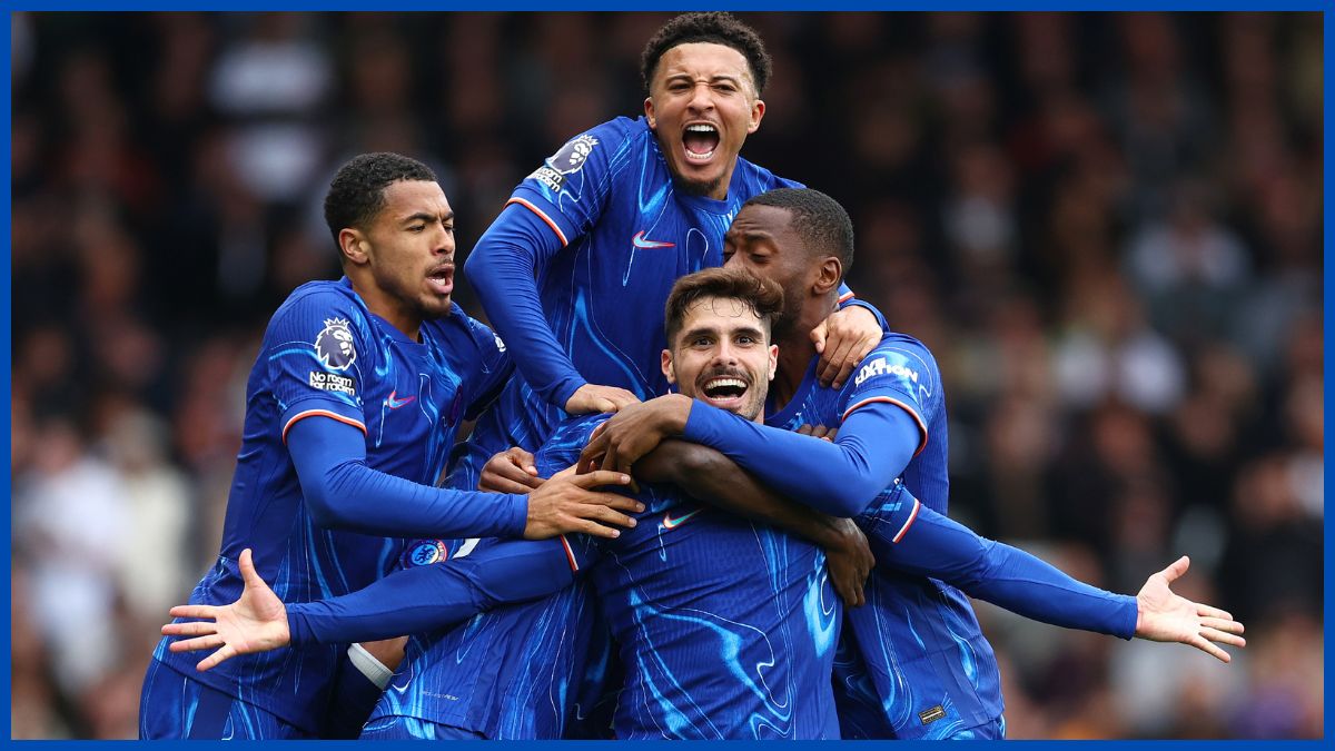 Chelsea celebrate Pedro Neto's late winner.