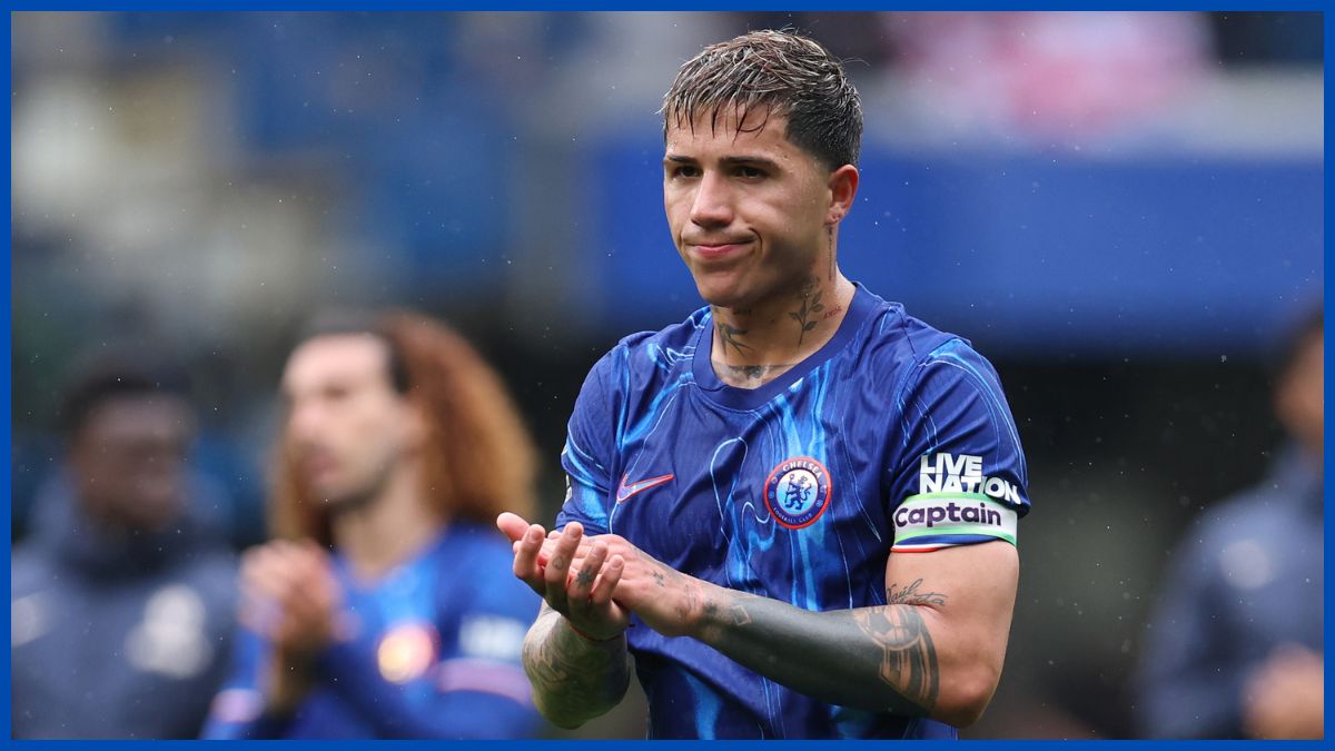 Enzo Fernandez applauds the fans. (Photo by Harry Murphy/Getty Images)