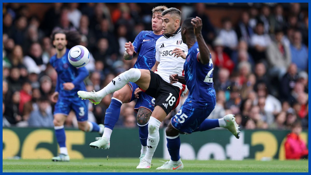 Enzo Fernandez and Moises Caicedo battle in midfield.