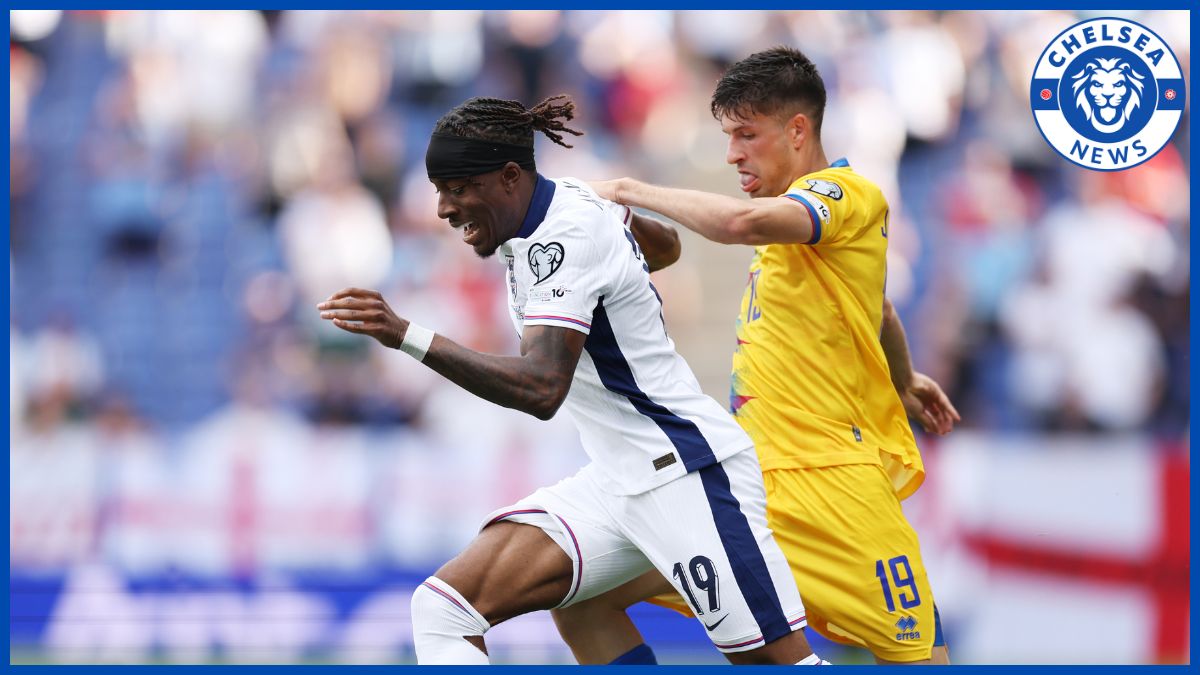 Noni Madueke shrugs off a defender.