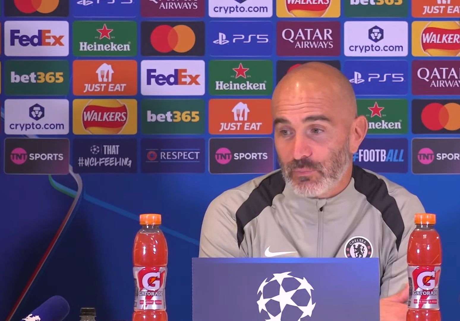 Enzo Maresca speaking in the press conference.