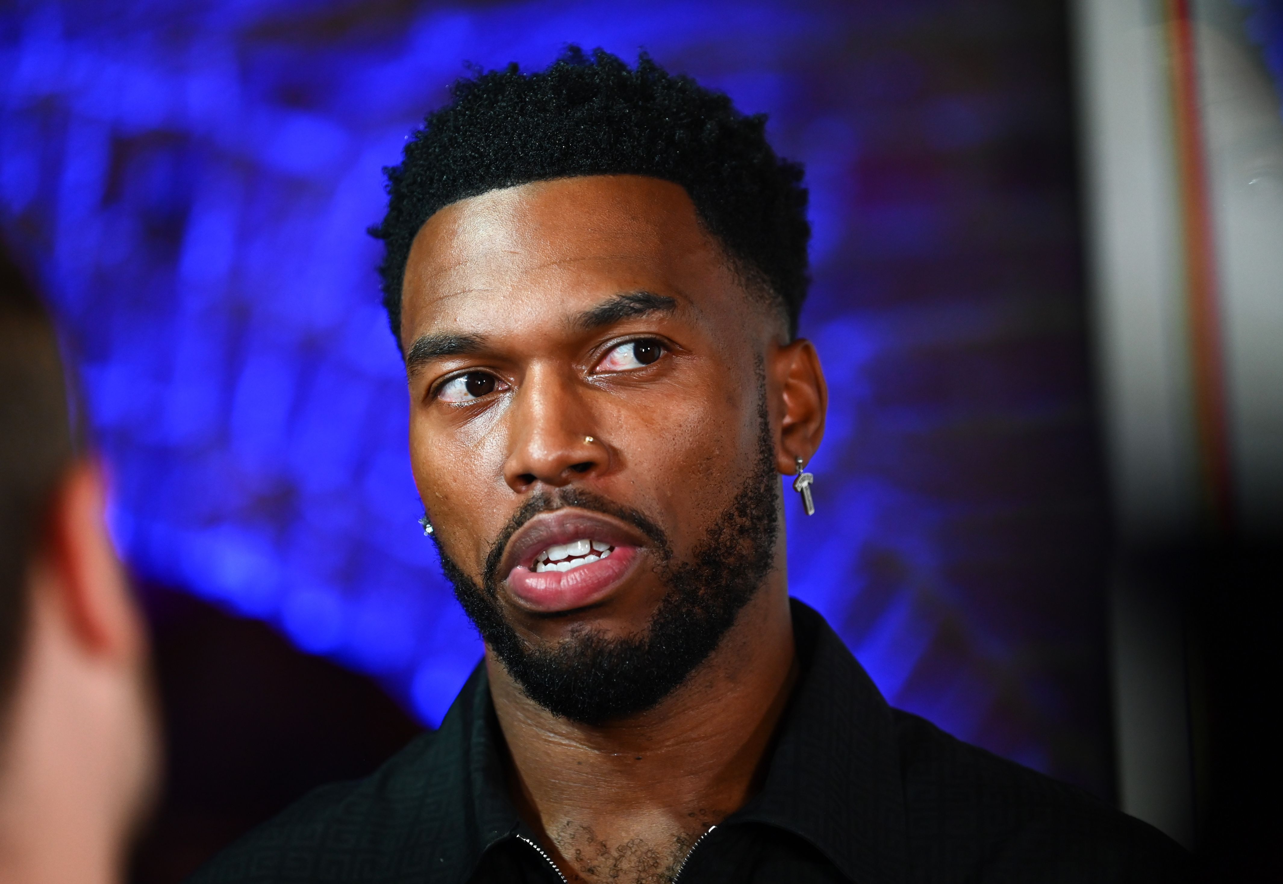 Daniel Sturridge doing punditry for Sky Sports.