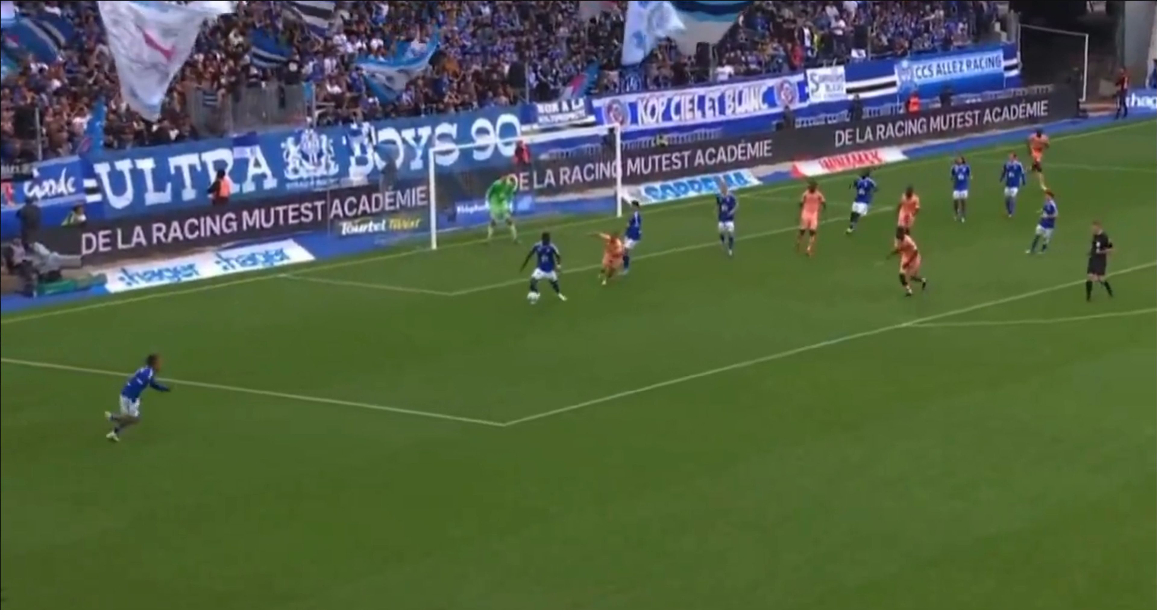 Mamadou Sarr collects a cross in his own box.