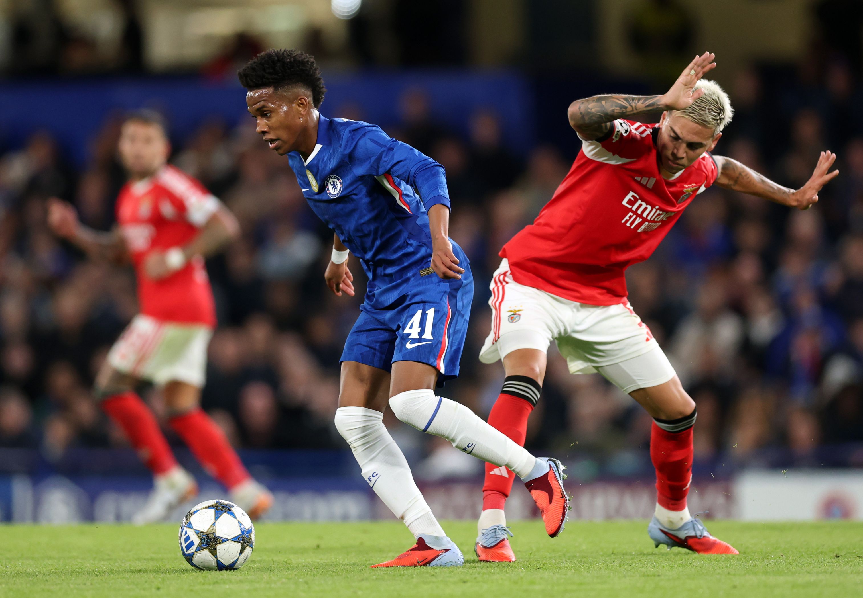 Estevao Willian in action against Benfica.