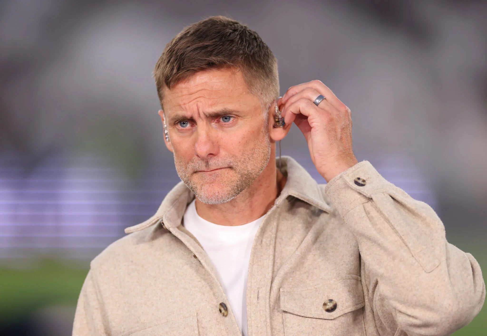 Rob Green doing punditry.