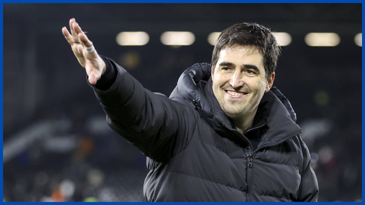 Andoni Iraola managing Bournemouth.