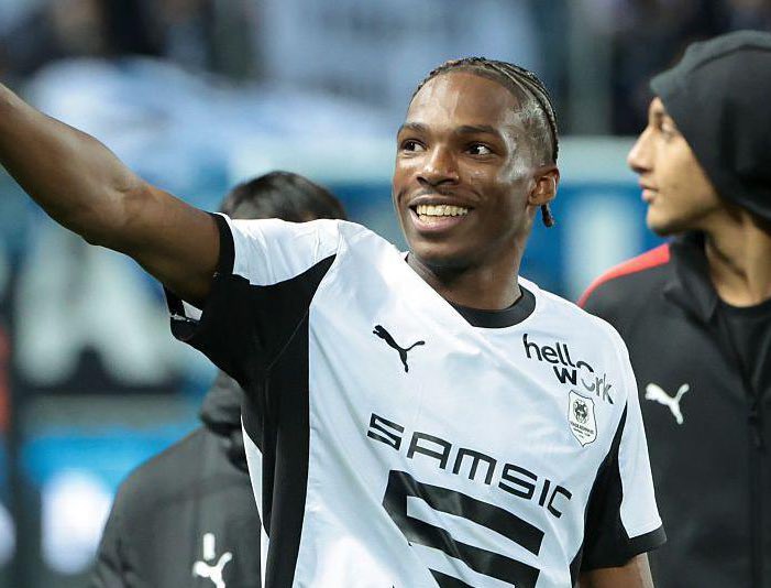Jeremy Jacquet in action for Rennes