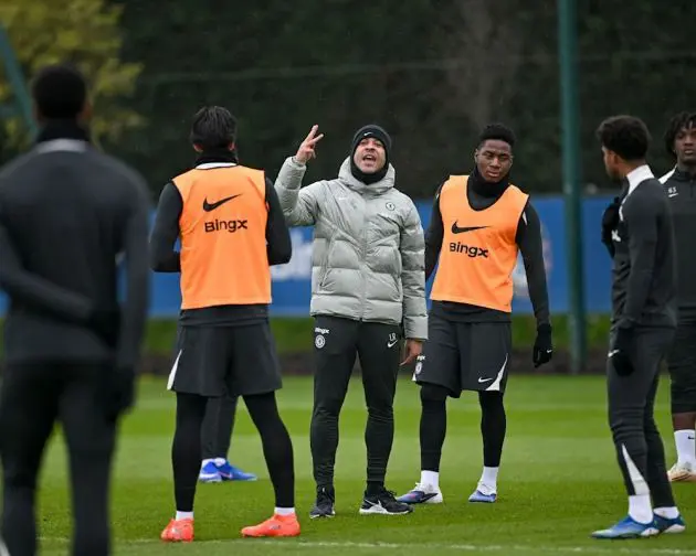 Liam Rosenior takes his first Chelsea training session, with Dario Essugo present.