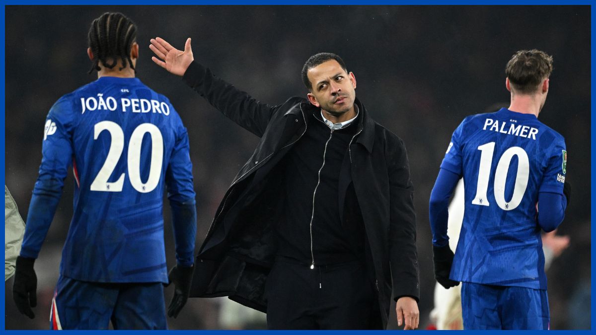 Liam Rosenior with his players at full time.